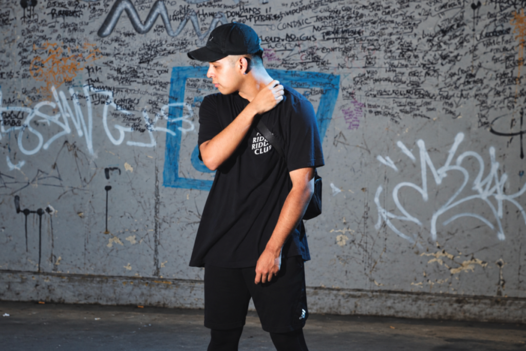 Deadlynoiz & LVLD Music Unveil Experimental Bass House Track Waiting – Electric Mode Deadlynoiz & LVLD Music Unveil Experimental Bass House Track Waiting – Electric Mode